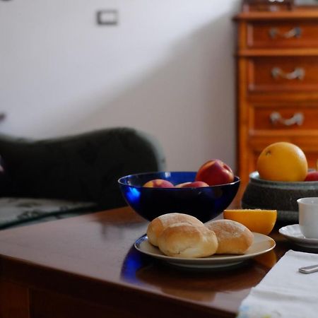 La Scala Rho B&B Bagian luar foto