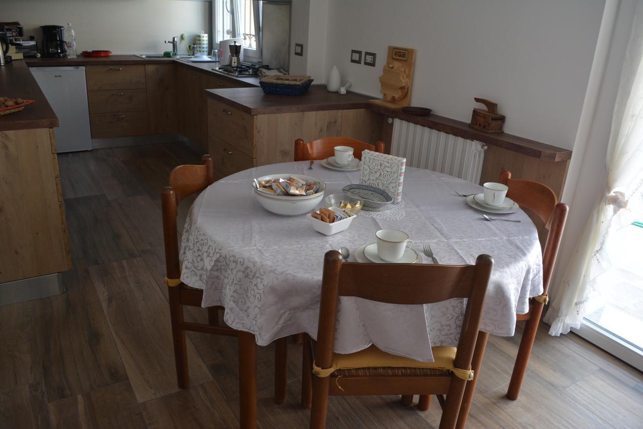 La Scala Rho B&B Bagian luar foto