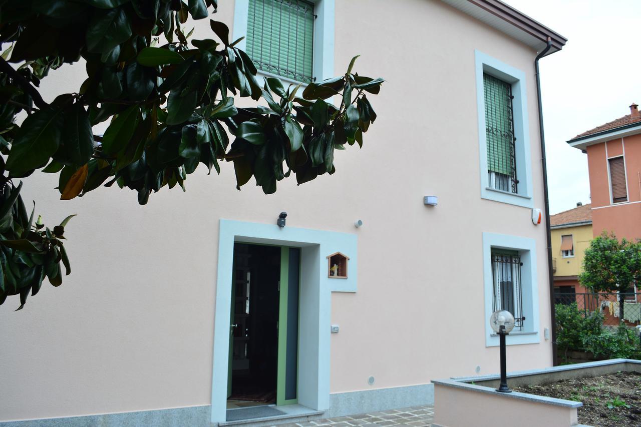 La Scala Rho B&B Bagian luar foto