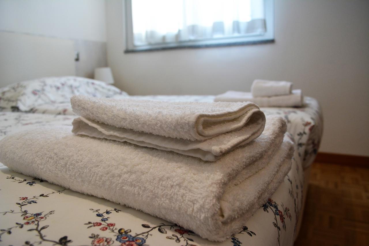 La Scala Rho B&B Bagian luar foto